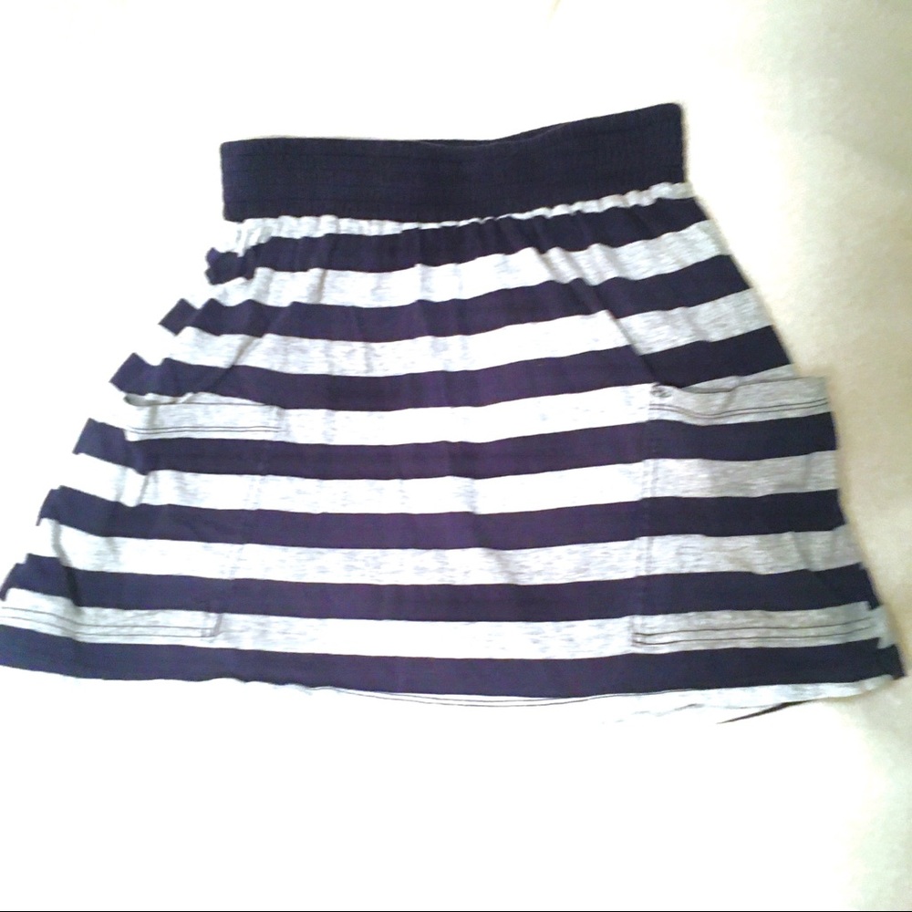 F21 Navy Heather Grey Striped Skirt Size XS